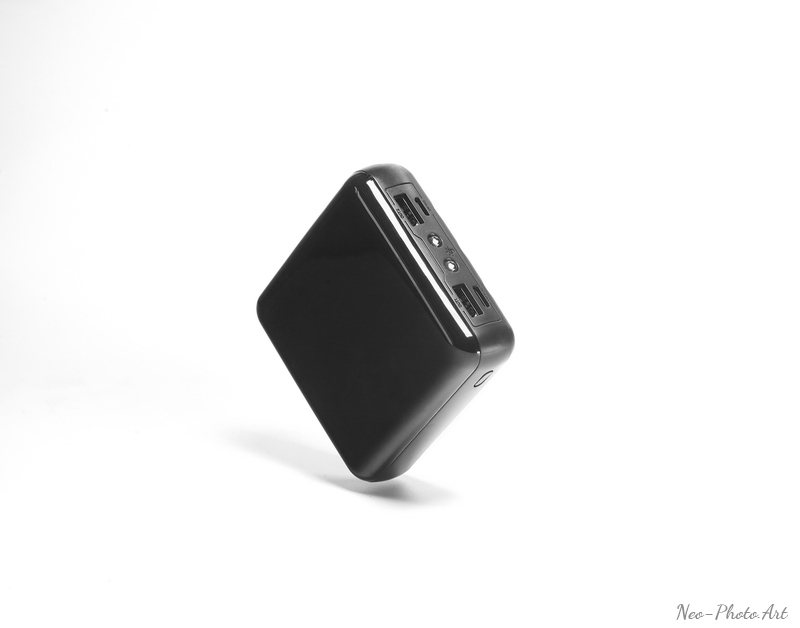 power bank - предметная съёмка power bank - предметная съёмка